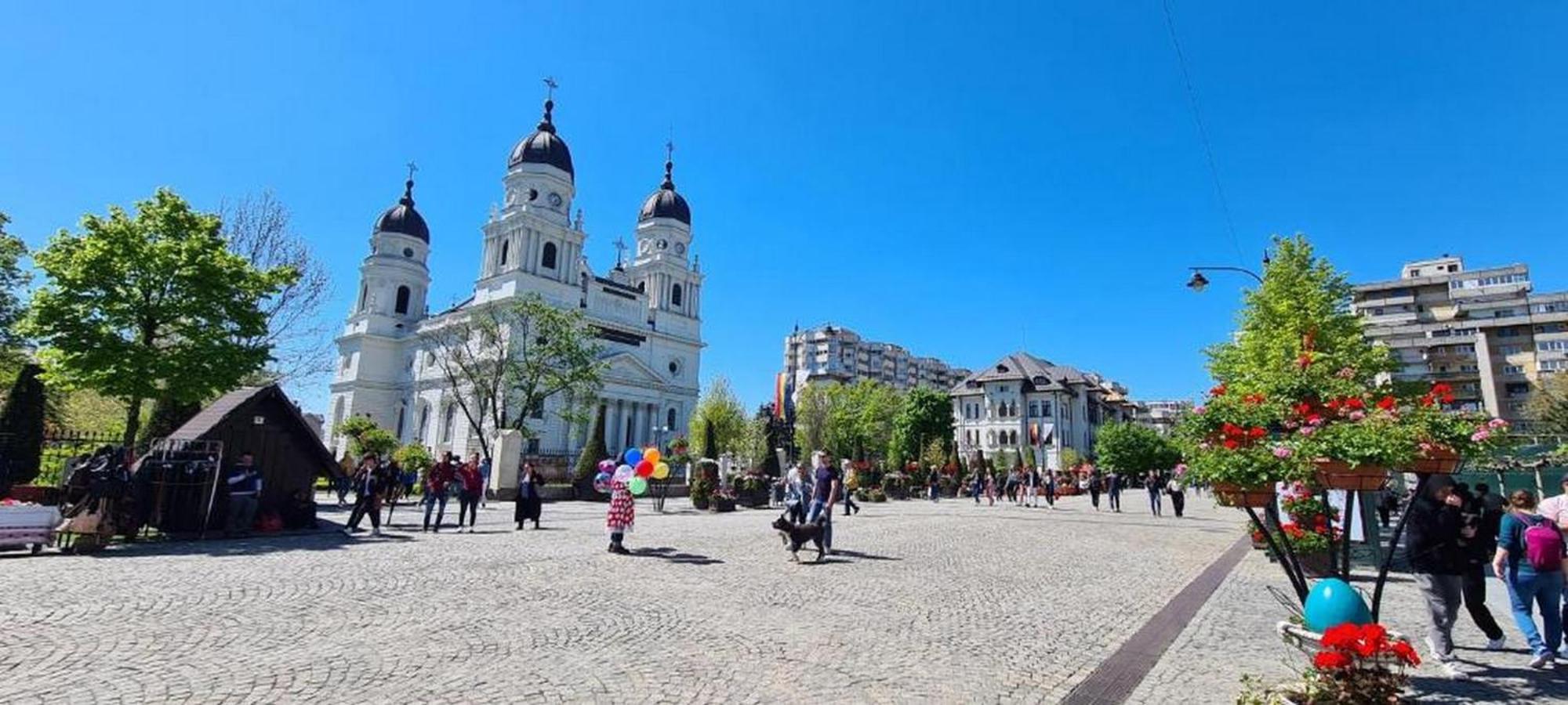 Great Exodus - Iasi City Center Exterior photo